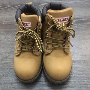 Craftsman boys waterproof boots size 1 youth